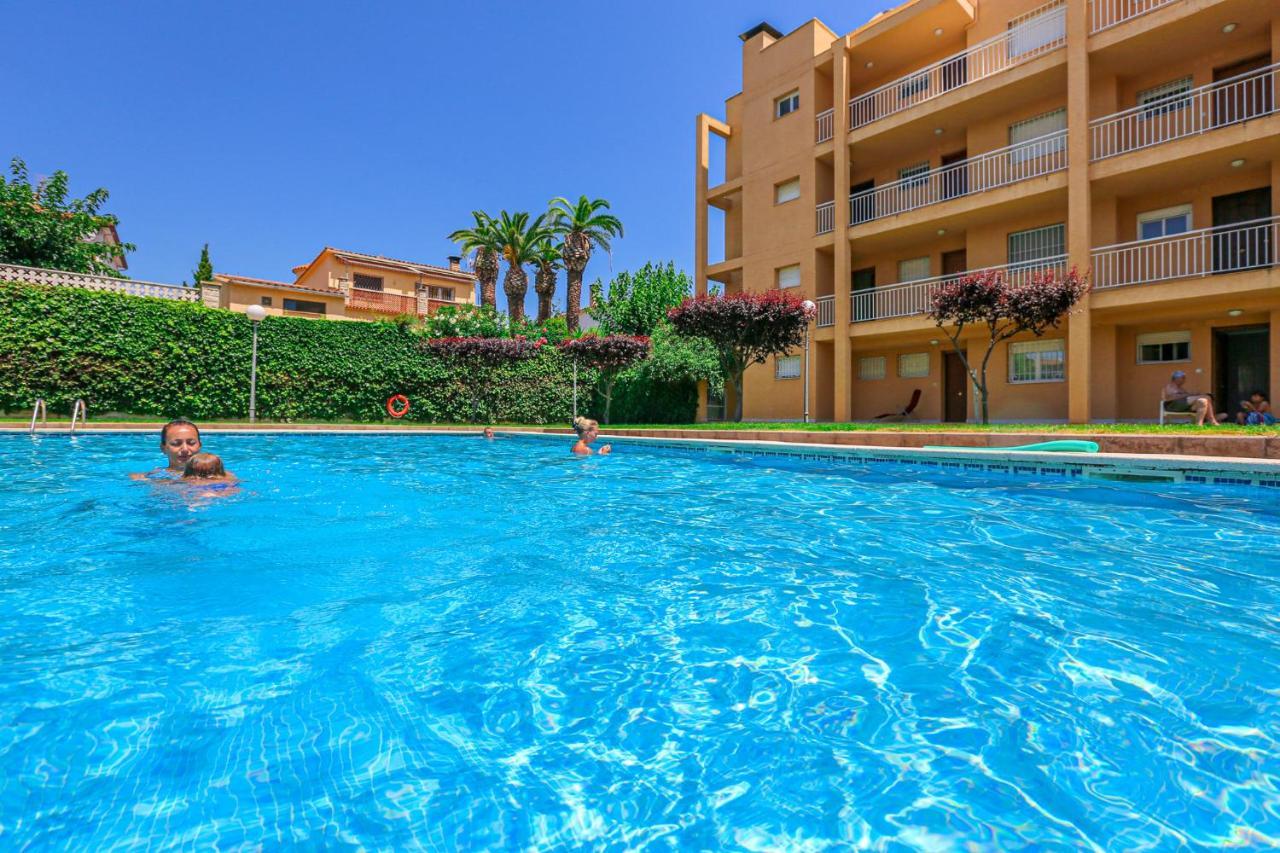 Ferienwohnung Austral - Only Families Lloret de Mar Exterior foto